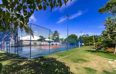 Imagem: A casa em condomínio possui 4 Dormitórios, 3 Banheiros, 4