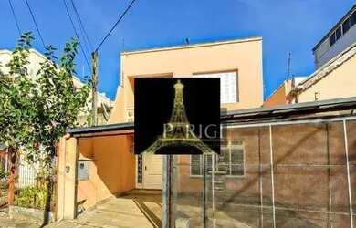 Imagem: A casa possui 4 Dormitórios, 4 Banheiros, 2 Vagas na garagem