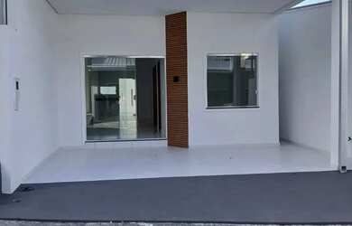 Imagem: A casa em condomínio possui 2 Dormitórios, 2 Banheiros, 2