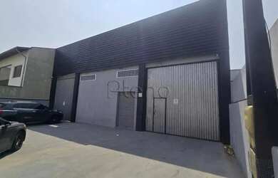 Imagem: O depósito à venda possui 5 Vagas na garagem e 555m² de Área