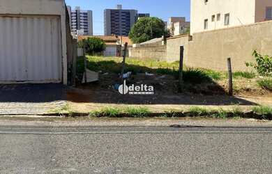 Imagem 5: Terreno disponível para venda no bairro Santa Mônica em Uberlândia-MG