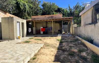 Imagem 10: Casa com piscina. Piscina, Churrasqueira, Varandae280m² de Área