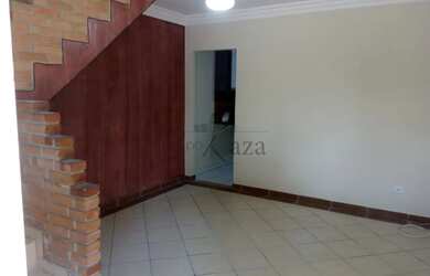 Imagem: A casa em condomínio possui 2 Dormitórios, 1 Banheiro, 1 Vaga