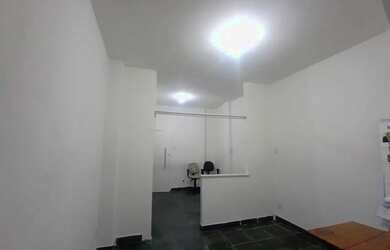 Imagem: A kitnet possui 1 Banheiro e 27m² de Área e está localizado