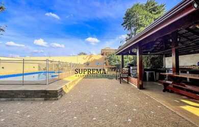 Imagem: A casa em condomínio possui 4 Dormitórios, 5 Banheiros, 4