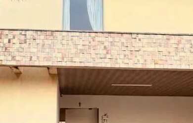 Imagem: A casa em condomínio possui 4 Dormitórios, 5 Banheiros, 4