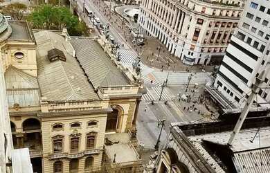 Imagem: O depósito possui 48m² de Área e está localizado em República