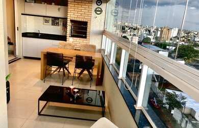 Imagem: O apartamento possui 3 Dormitórios, 3 Banheiros, 2 Vagas na