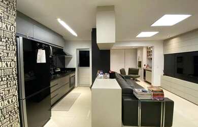 Imagem: O apartamento possui 3 Dormitórios, 2 Banheiros, 2 Vagas na