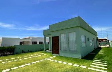 Imagem: A casa em condomínio possui 3 Dormitórios, 2 Banheiros, 4