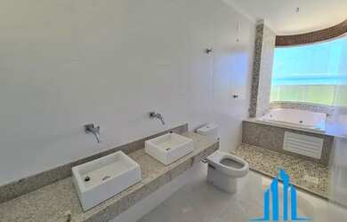 Imagem 12: 4 quartos sendo 4 suítes com 04 vgs Área de lazer completa na Praia...