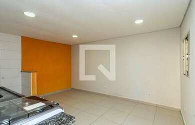 Imagem: O studio possui 1 Dormitório, 1 Banheiro, 35m² de Área e