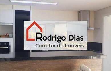 Imagem: O apartamento possui 3 Dormitórios, 1 Banheiro, 2 Vagas na