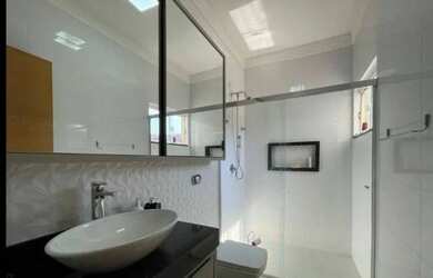 Imagem 4: Casa para venda com 58 metros quadrados com 2 quartos em Fazenda Coutos...