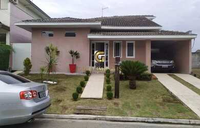 Imagem: A casa em condomínio possui 3 Dormitórios, 3 Banheiros, 3