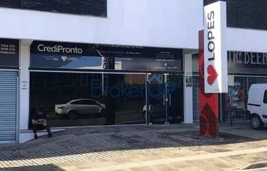 Imagem: O depósito possui 1 Vaga na garagem, 186m² de Área e está