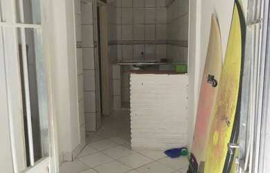 Imagem: A casa possui 2 Dormitórios, 1 Banheiro e está localizado