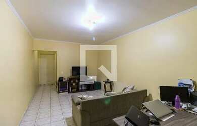 Imagem: A casa possui 2 Dormitórios, 2 Banheiros, 1 Vaga na garagem