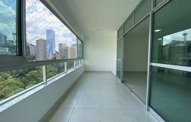 Imagem: O apartamento possui 3 Dormitórios, 3 Banheiros, 3 Vagas na