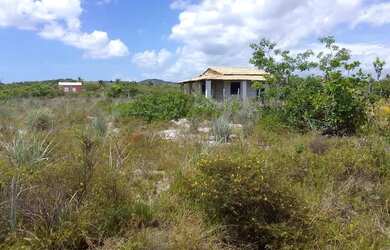 Imagem: O terreno à venda possui e está localizado em Estância