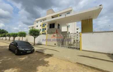 Imagem: O apartamento possui 3 Dormitórios, 1 Banheiro, 2 Vagas na