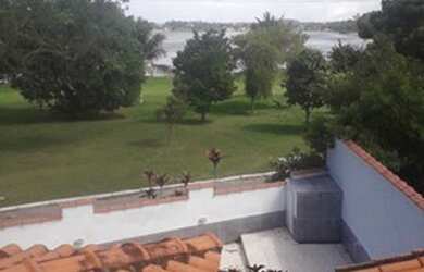 Imagem 3: JCI - ABAIXOU Linda Casa 3 suites, piscina frente Lagoa, Condominio Elisa,...