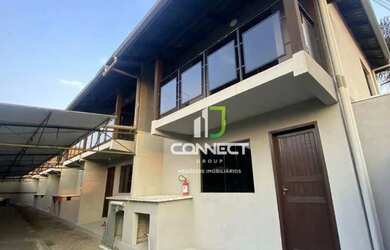 Imagem: A casa possui 2 Dormitórios, 2 Banheiros, 1 Vaga na garagem