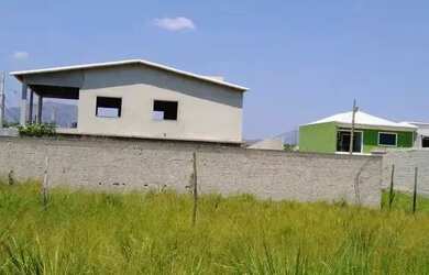 Imagem: O terreno possui 160m² de Área e está localizado em Campo