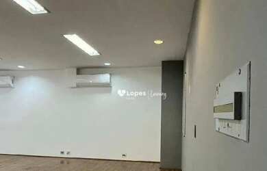 Imagem: O depósito possui 1 Vaga na garagem, 58m² de Área e está