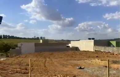 Imagem: O terreno possui 656m² de Área e está localizado em São