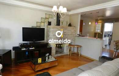 Imagem 4: SOBRADO 6 DORMITÓRIOS. Churrasqueira, Lareira, 2 Vagas na garageme5 Dormitórios