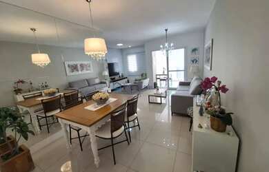 Imagem: O apartamento possui 3 Dormitórios, 3 Banheiros, 2 Vagas na