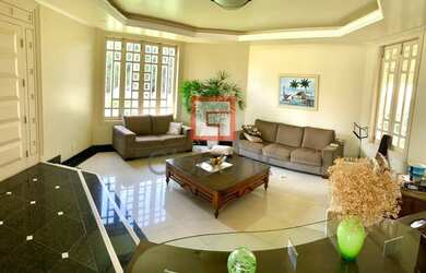 Imagem 4: Casa em Montes Claros, no bairro Ibituruna, à venda