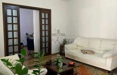 Imagem 3: Oportunidade - Casa - Bosque dos Eucaliptos - 3 Dormitórios - 250m²