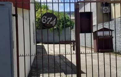 Imagem: A casa em condomínio possui 3 Dormitórios, 3 Banheiros, 1