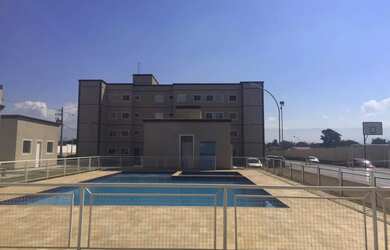 Imagem: O apartamento possui 2 Dormitórios, 1 Banheiro, 1 Vaga na garagem