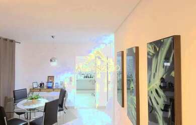 Imagem: O apartamento possui 3 Dormitórios, 2 Banheiros, 2 Vagas na