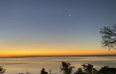 Imagem 12: Tributo à paisagem natural e cultural de POA, o Porto 1820 traz uma arquitetura...