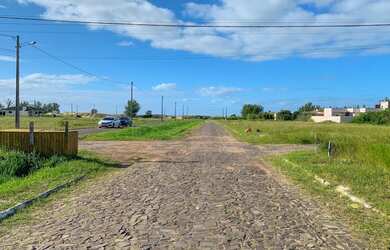 Imagem 2: Terreno à venda, 300 m² por R$ 220.000,00 - Santa Fé I - Balneário...
