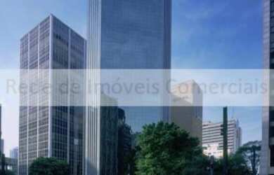 Imagem: O depósito possui 5 Vagas na garagem, 245m² de Área e está