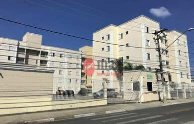 Imagem: O apartamento possui 3 Dormitórios, 1 Banheiro, 1 Vaga na garagem