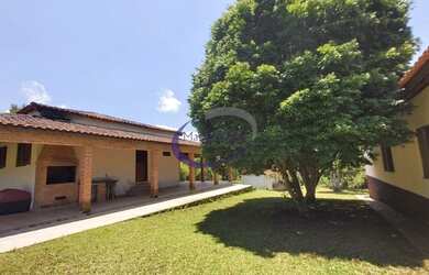 Imagem: A chácara possui 130m² de Área e está localizado em Cézar