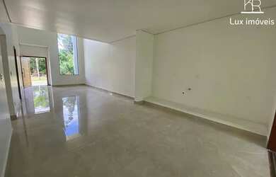 Imagem 3: Quinta das Marinas/ Térrea 147m² 3 Quartos - Sendo 1 Suíte / Quintal Amplo