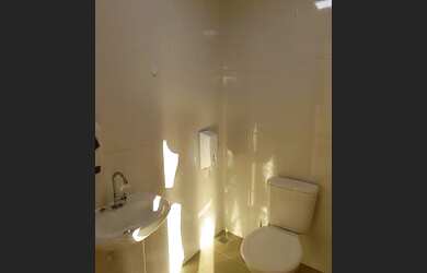 Imagem 13: Salão comercial de esquina, em avenida de grande fluxo, para locação...