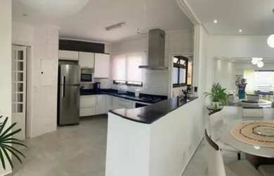 Imagem: O apartamento à venda possui 3 Dormitórios, 4 Banheiros, 2