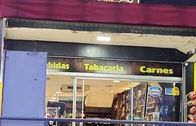 Imagem: O depósito possui 5 Vagas na garagem, 90m² de Área e está