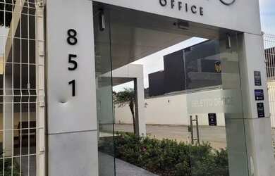 Imagem: O depósito possui 1 Vaga na garagem e 29m² de Área e está