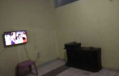 Imagem: A casa possui 4 Dormitórios, 2 Banheiros, 1 Vaga na garagem