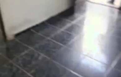 Imagem 1: Vendo ou troco por outra. 10m² de Área, 1 Banheiroe2 Dormitórios