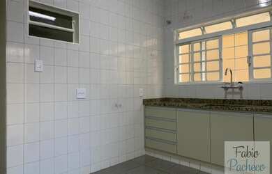 Imagem 13: Casa para Venda em Ribeirão Preto, IPIRANGA, 3 dormitórios, 1 suíte, 4 banheiros, 2 vagas